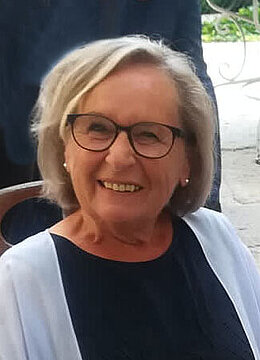 Profilbild von Helga Mondl